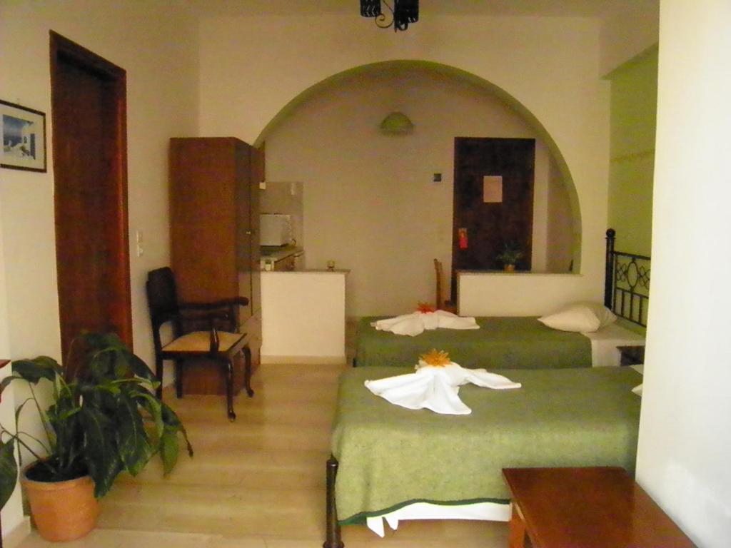 Hotel Mirsini Pansion Karterados  Pokój zdjęcie