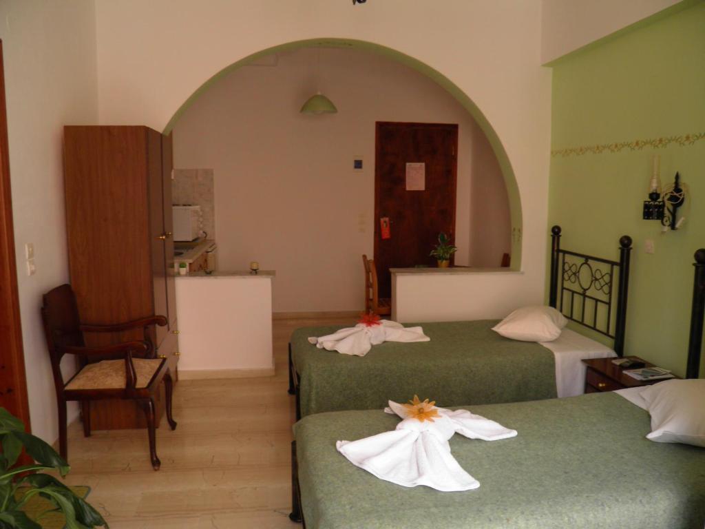 Hotel Mirsini Pansion Karterados  Zewnętrze zdjęcie